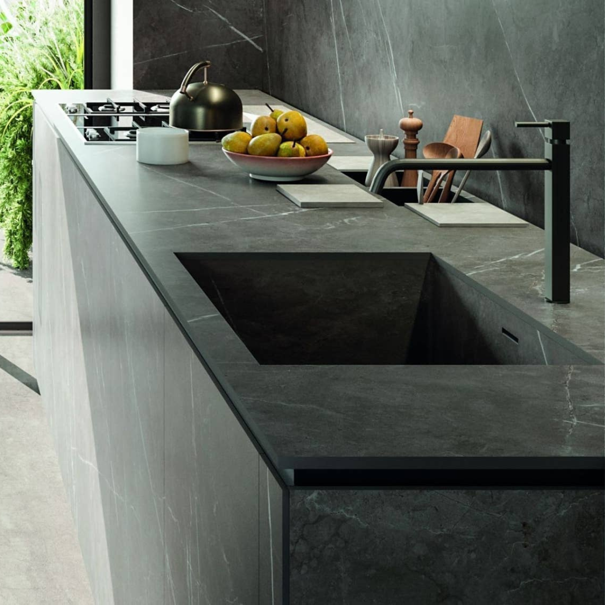 Pietra Grey